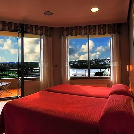Hotell Playa La Arena 2*