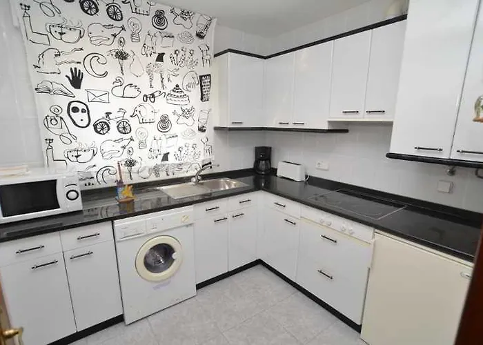 Hotel Playa La Arena 2*